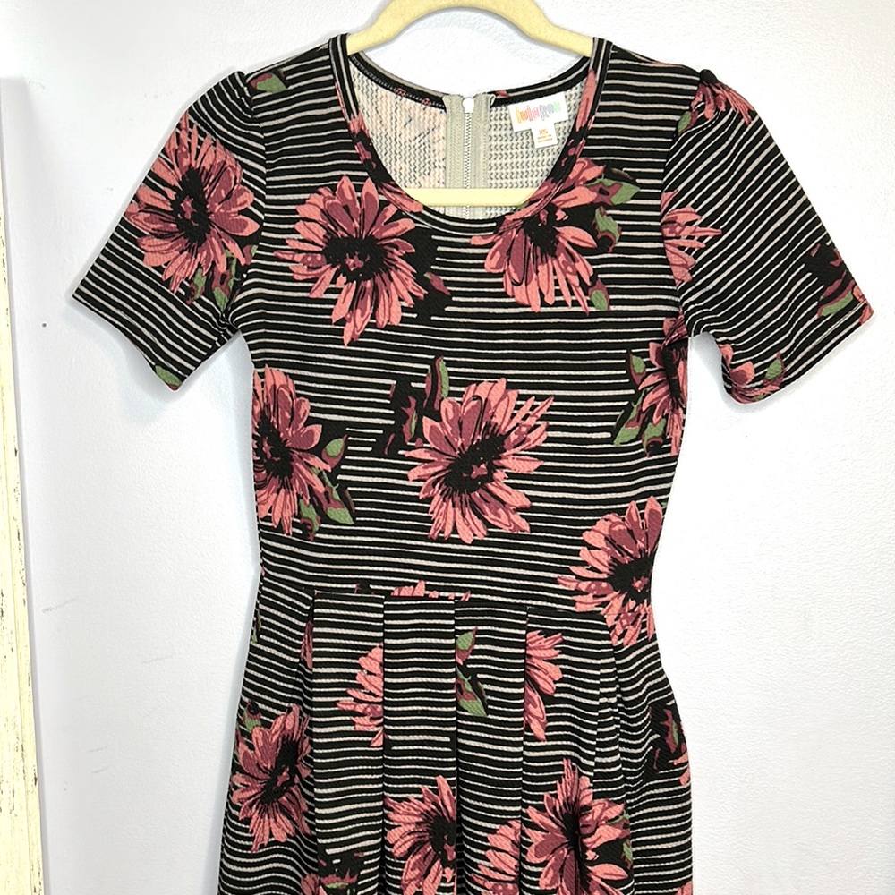 LilaRoe Amelia size small